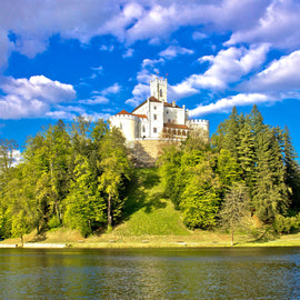 Varaždin and Trakošćan castle private tour - Medieval - Lake - history - culture - from Zagreb - Croatia